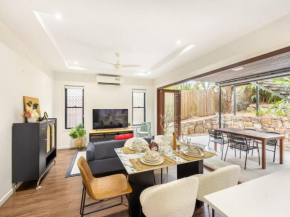 Cozy Valuable 3B2B2C Suite next to Bus Stadium CBD